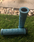 Grips-blue